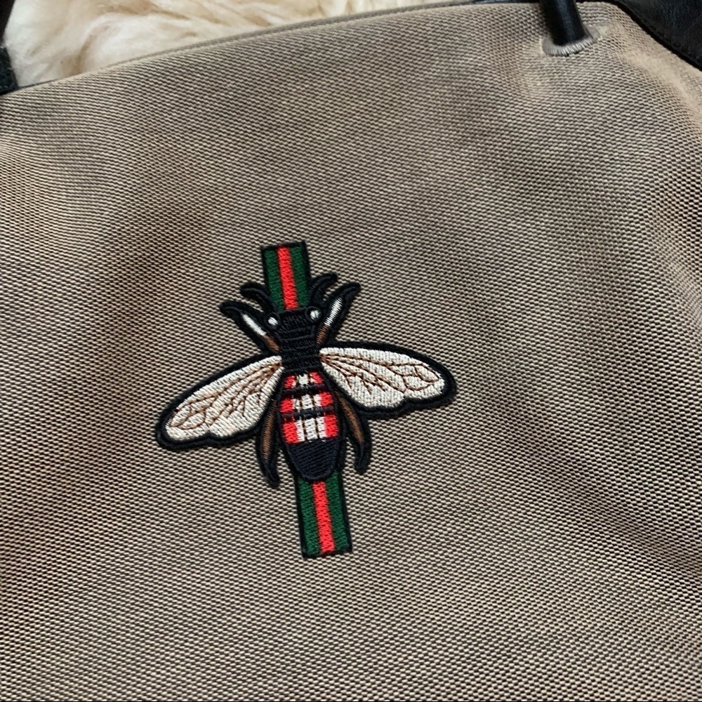 Gucci Canvas Bee Embroidered Purse Tote Shoulder Bag Black Leather Trim - Picture 3 of 9